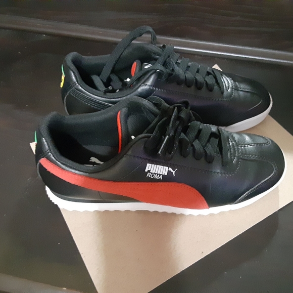 Puma - Picture 7 of 7